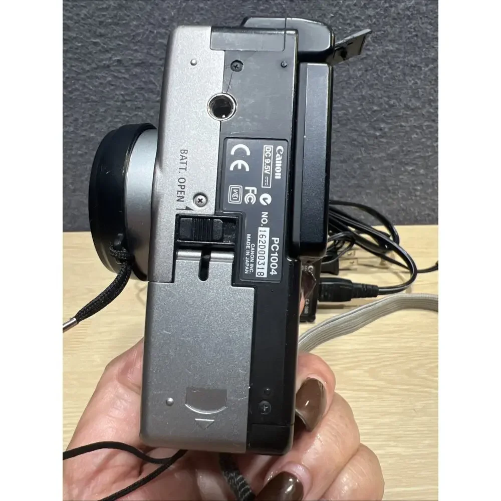 Canon Powershot G1 3.3MP Digital Camera With 128 MB Memory Card, Silver - Tested